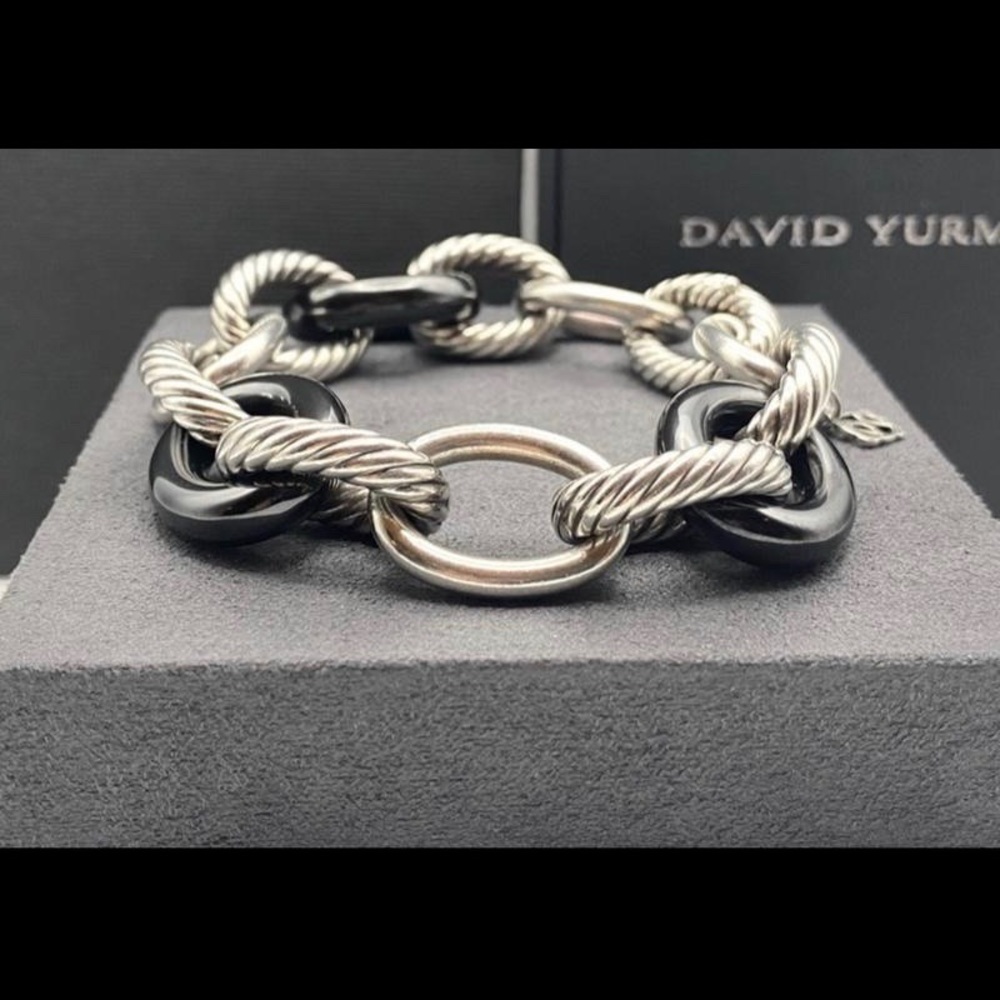 David Yurman black silver extra large oval link bracelet.